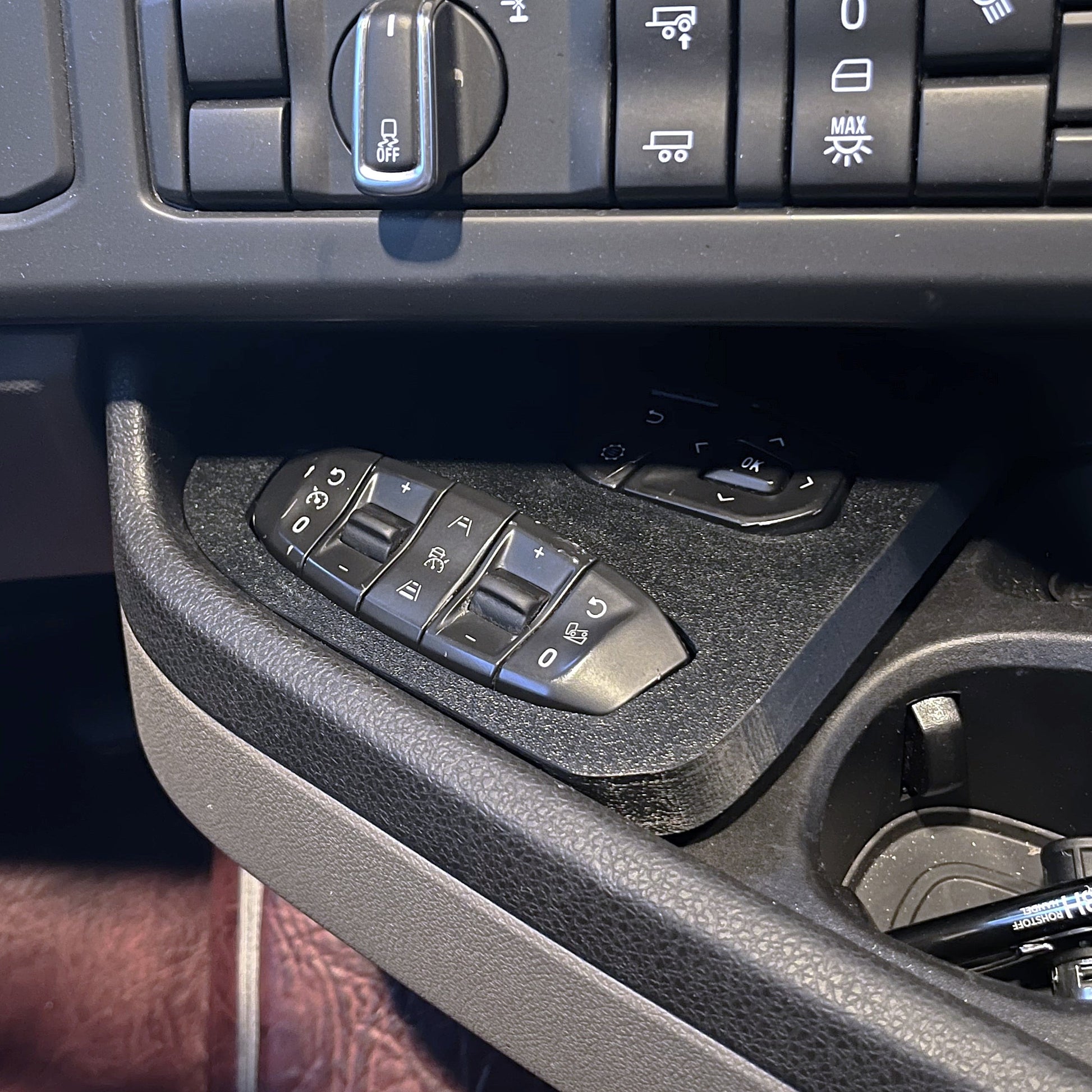 Lenkrad - Schaltereinheit für Scania NextGen – Umrüstsatz für moderne 3 - Speichen - Lenkräder - Exact Designs