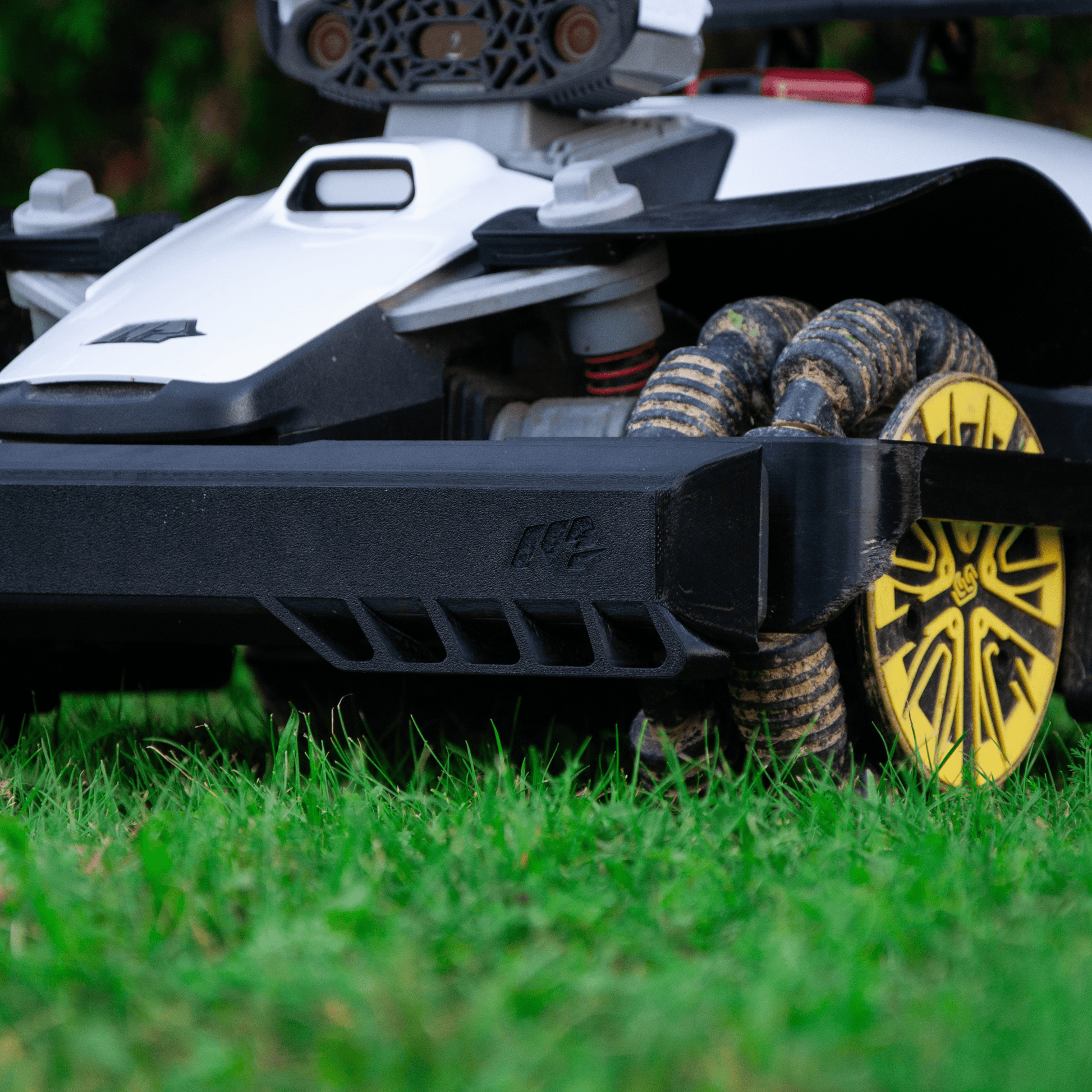 Vordere Schutzstoßstange für Mammotion Luba Mini – Sportstil - Exact Designs